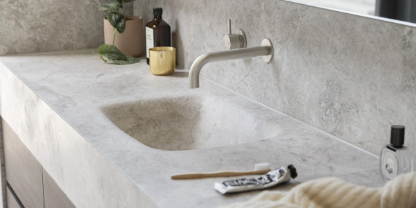 Comprar / Vender Casas Unifamiliares y Chalets en Berga · con Baños de Diseño