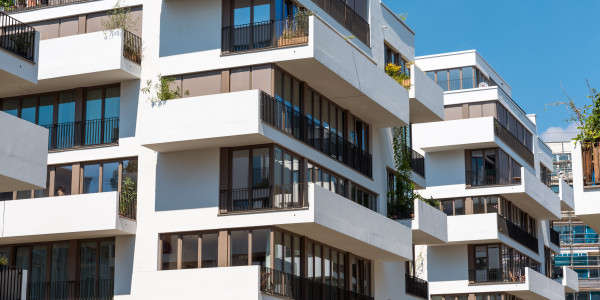 Comprar / Vender Dúplex y Áticos en Navès · con Ventanas Insonorizadas y Aislantes